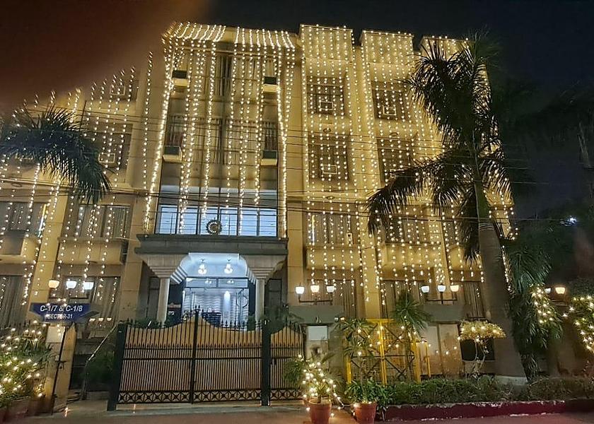 Uttar Pradesh Noida Exterior view