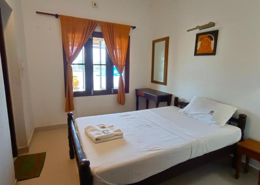 Kerala Alleppey 1025