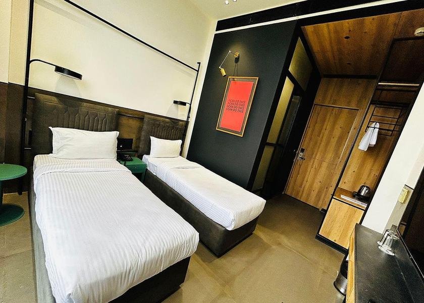 Gujarat Ahmedabad Guestroom