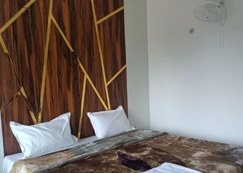 Uttarakhand Nainital Deluxe Triple Room