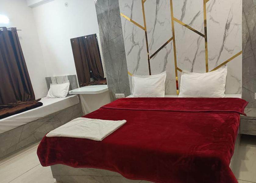 Uttarakhand Nainital Deluxe Triple Room