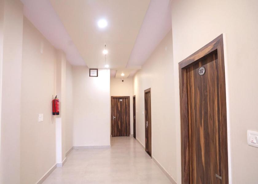 Uttar Pradesh Mathura Lobby