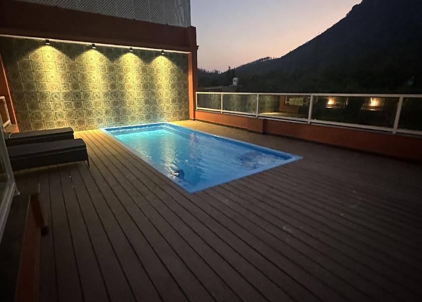 Karnataka Nandi Hills Swimming pool