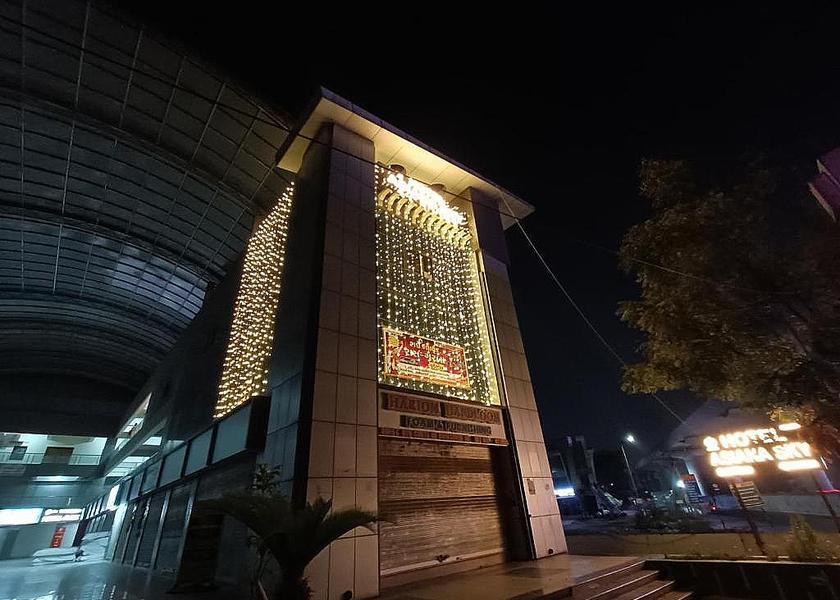 Gujarat Ahmedabad Hotel Exterior