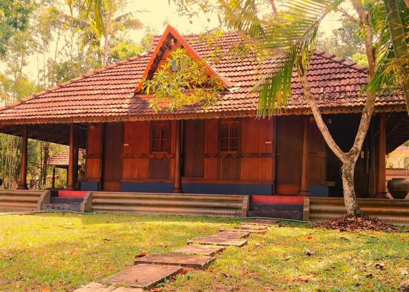Kerala Mararikulam Entrance