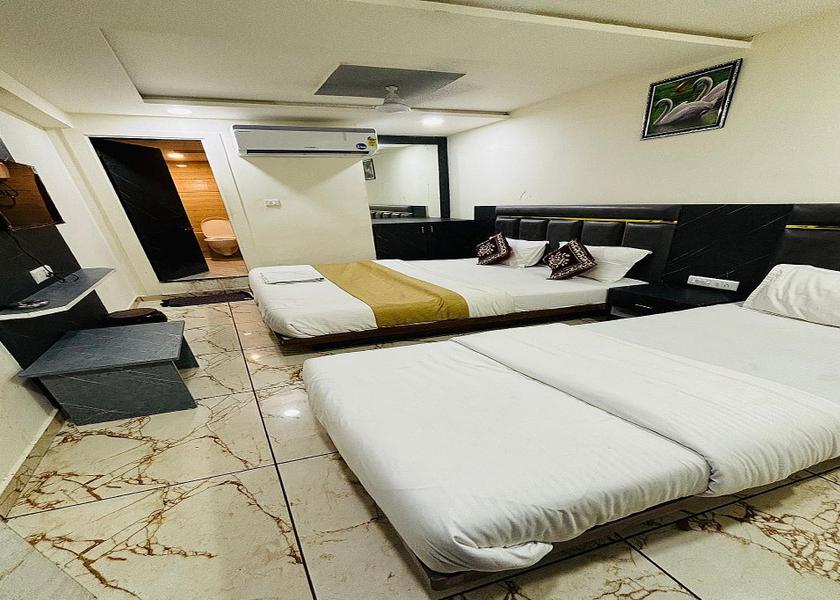 Gujarat Ahmedabad Triple Deluxe