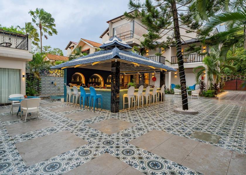 Goa Vagator Hotel Exterior