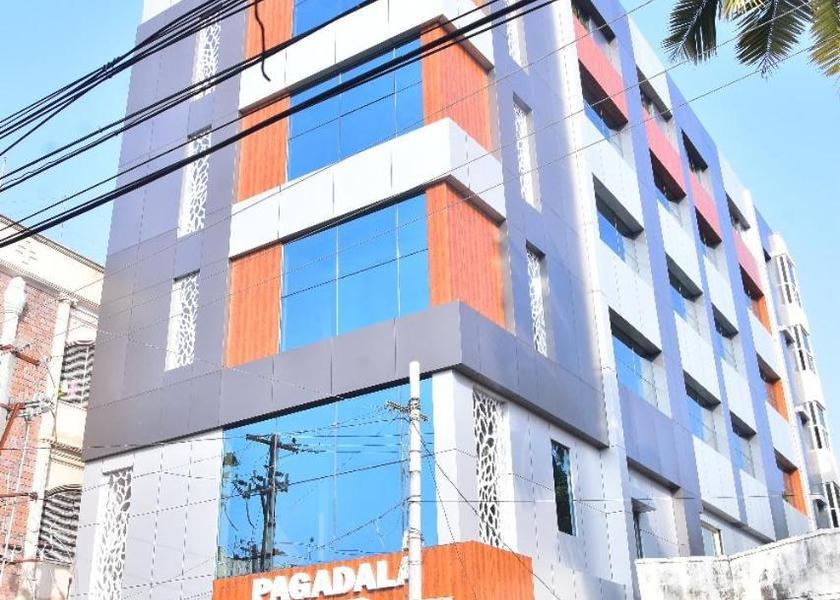 Andhra Pradesh Bapatla Hotel Exterior