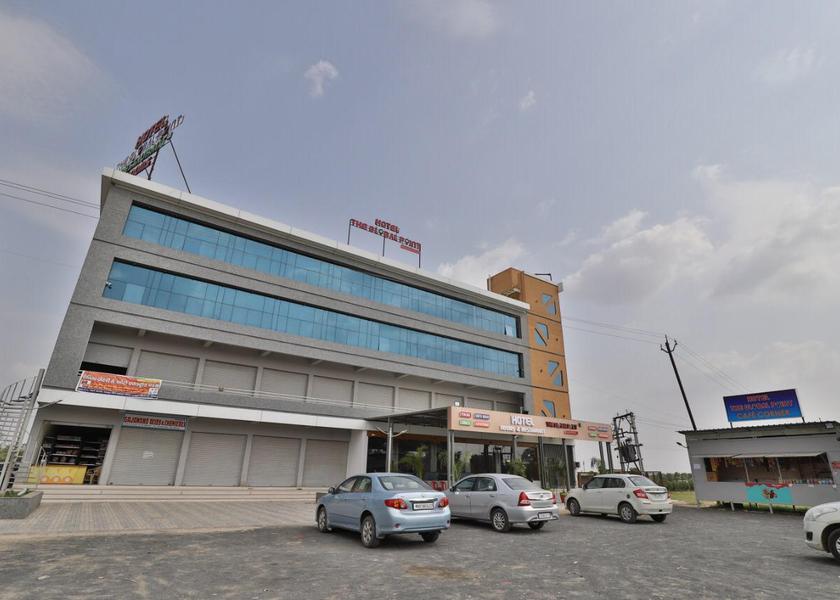 Gujarat Mehsana Parking lot