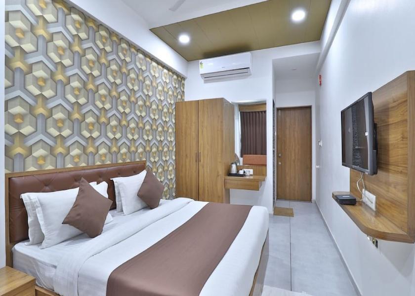 Gujarat Mehsana Room