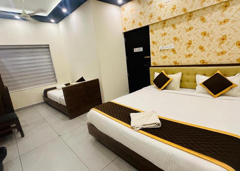 Kerala Guruvayur Family Four Bedded Room