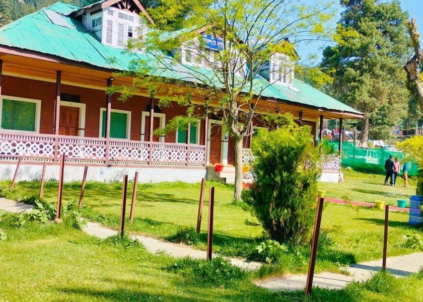 Jammu and Kashmir Pahalgam Exterior view