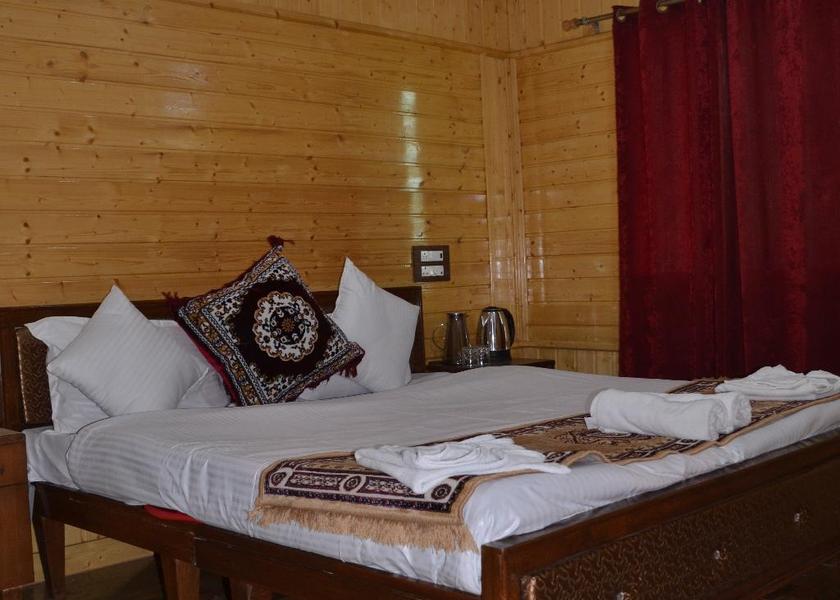 Jammu and Kashmir Pahalgam Deluxe Cottage