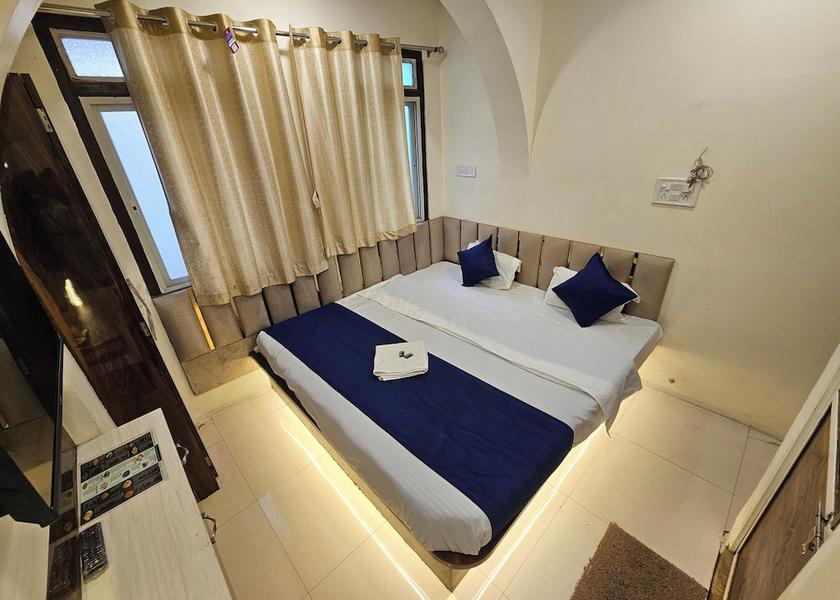 Madhya Pradesh Ujjain Room