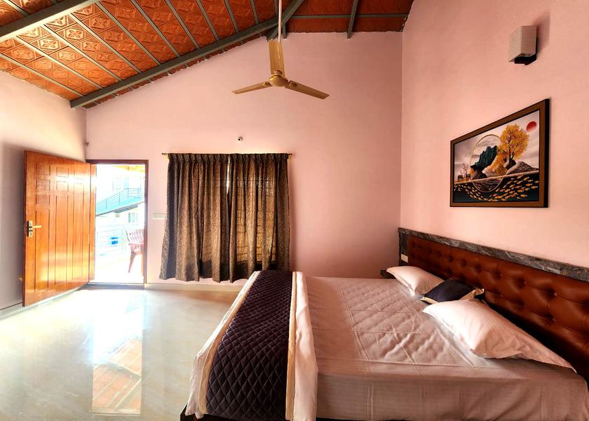 Karnataka Chikkamagaluru Suite Room AC