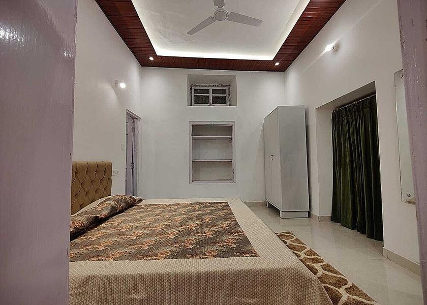 Uttarakhand Mussoorie Room