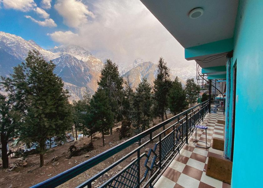 Himachal Pradesh Kalpa Deluxe Room