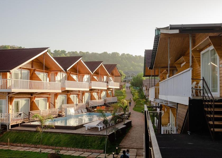 Goa Morjim Hotel Exterior