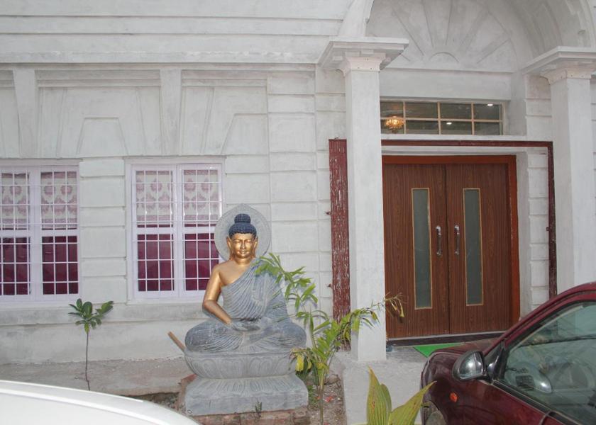Bihar Bodh Gaya Hotel Exterior