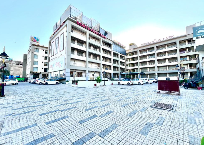 Punjab Zirakpur Hotel Exterior
