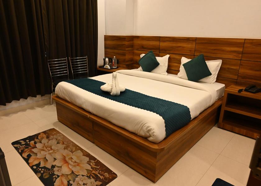 Uttarakhand Rishikesh Premium