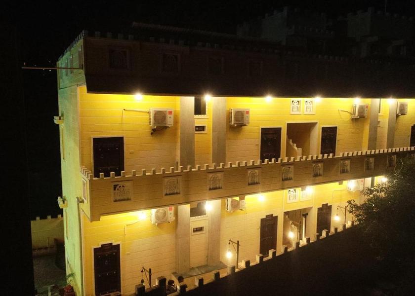 Tamil Nadu Yelagiri Balcony/terrace