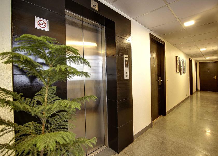 Delhi Delhi Public Areas