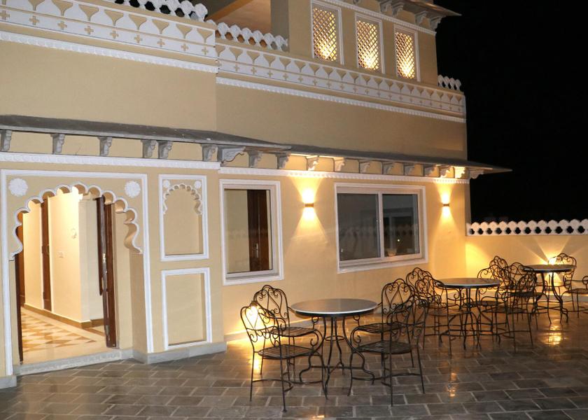 Rajasthan Pratapgarh Hotel Exterior