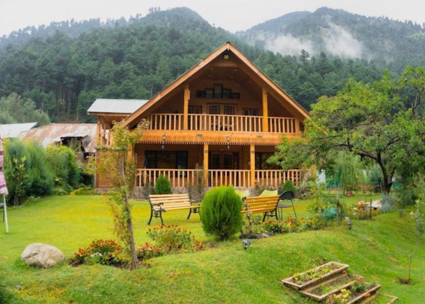 Jammu and Kashmir Pahalgam Hotel View