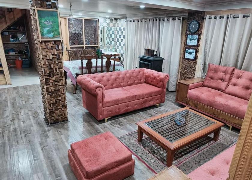 Jammu and Kashmir Pahalgam Public Areas