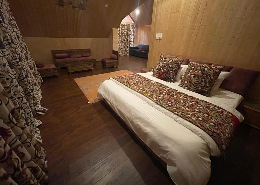 Jammu and Kashmir Pahalgam Hallway