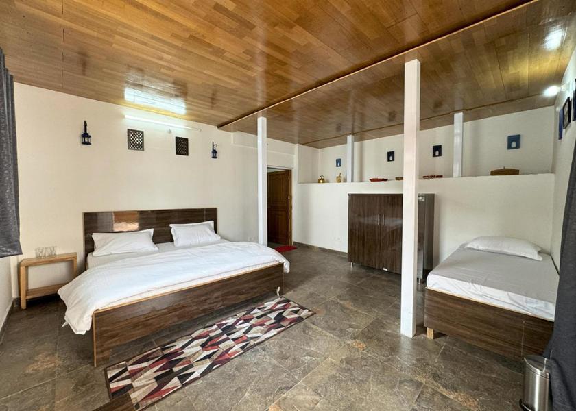 Uttarakhand Mukteshwar Triple Deluxe Room