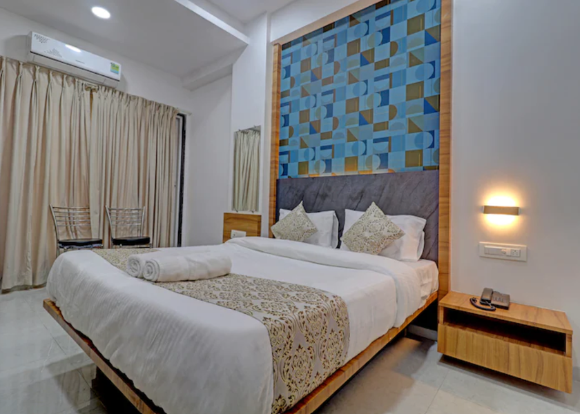 Maharashtra Navi Mumbai Deluxe Room