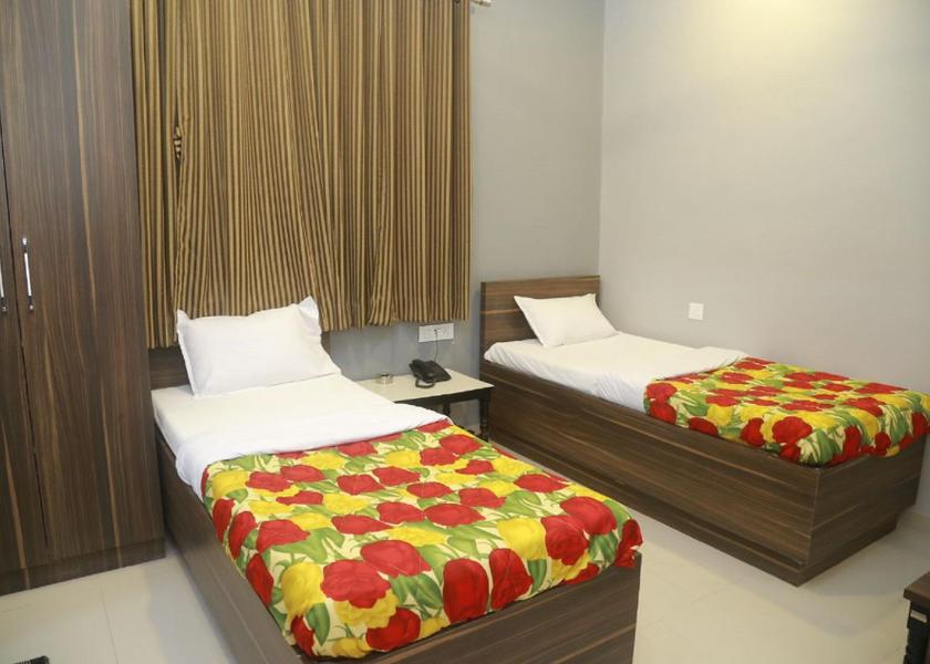 Maharashtra Solapur Deluxe Twin Room