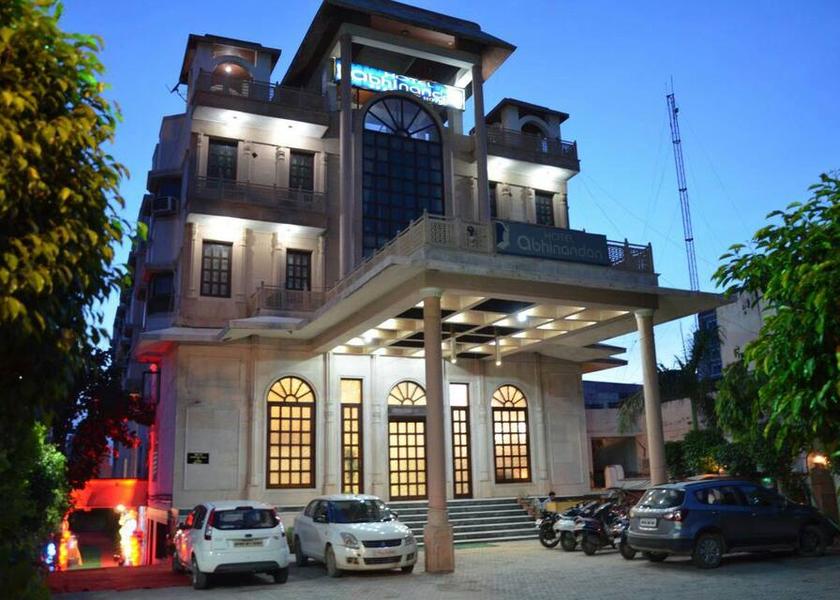 Uttar Pradesh Mathura Hotel Exterior
