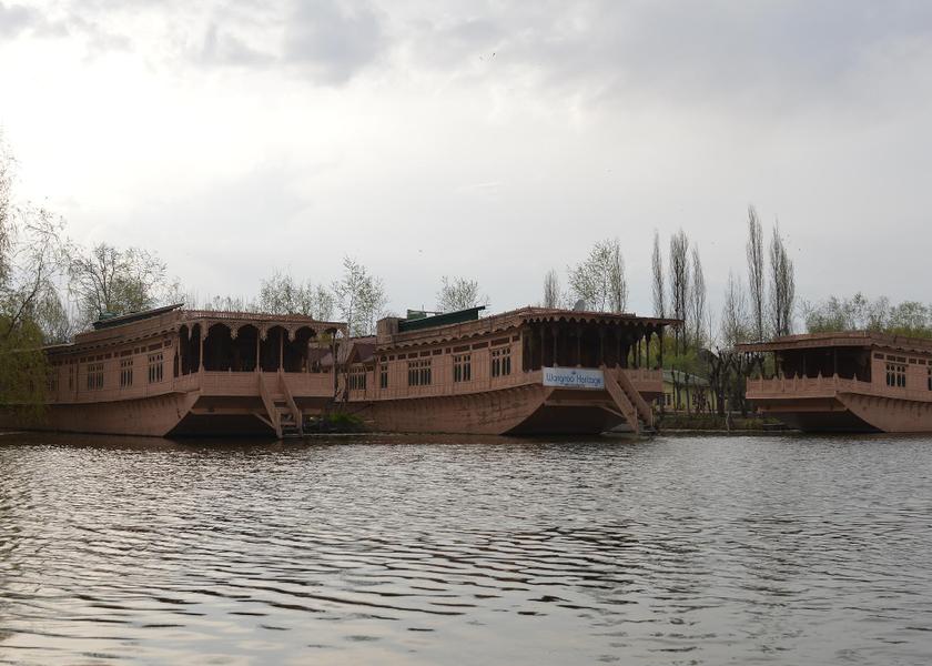Jammu and Kashmir Srinagar Exterior view
