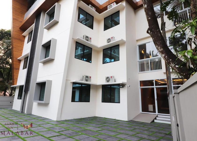 Kerala Perintalmanna Exterior view