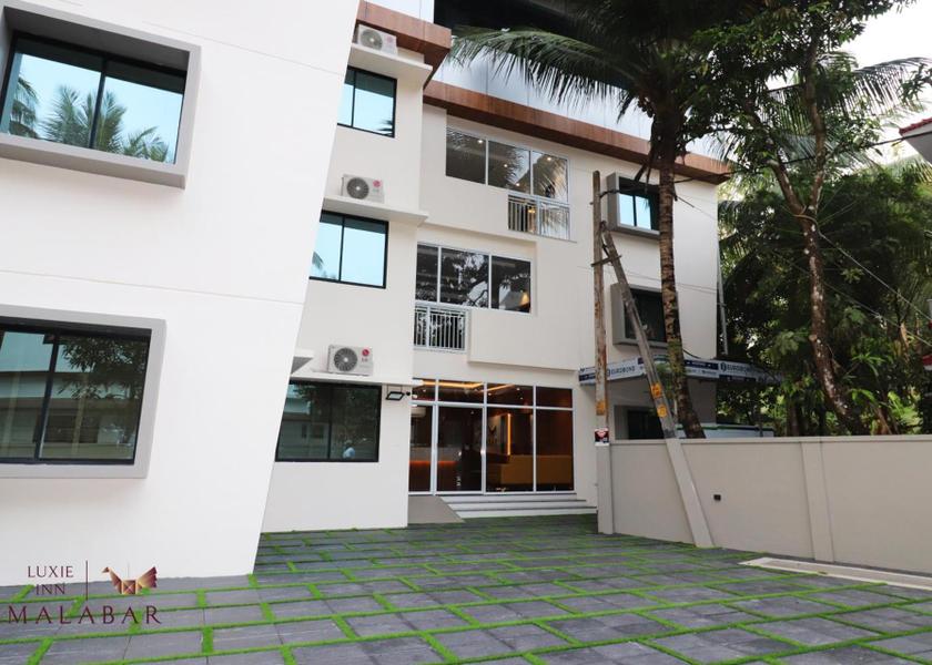 Kerala Perintalmanna Exterior view