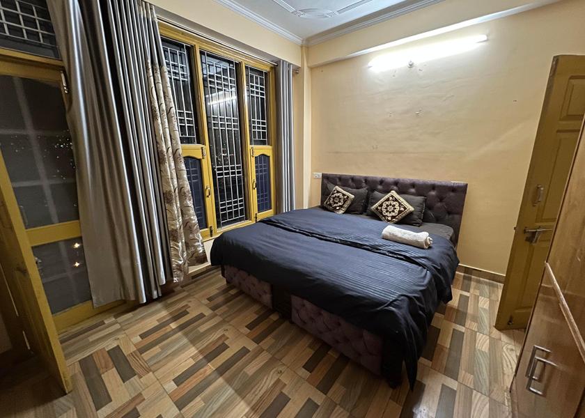 Himachal Pradesh Solan 3 Bedroom Apartment AC
