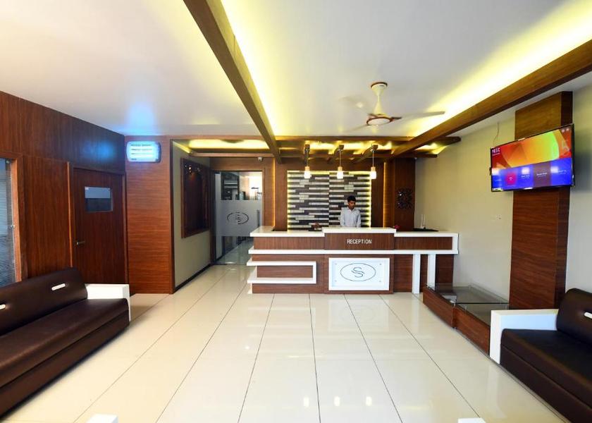 Madhya Pradesh Bhopal Food & Dining
