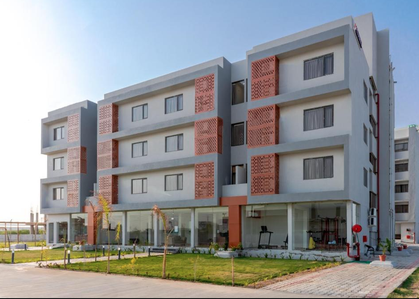 Gujarat Dasada Hotel Exterior