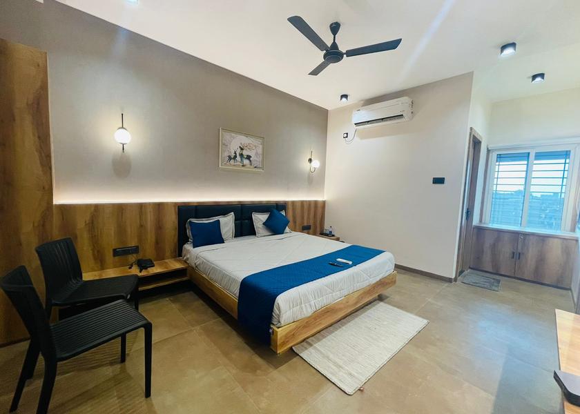 Madhya Pradesh Damoh Executive Room