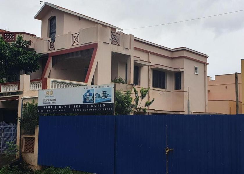 Tamil Nadu Courtrallam Exterior view