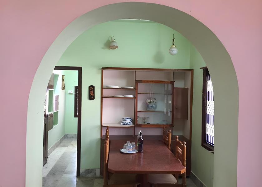 Tamil Nadu Courtrallam Food & Dining