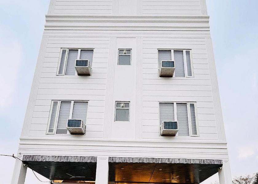 Haryana Faridabad Hotel Exterior