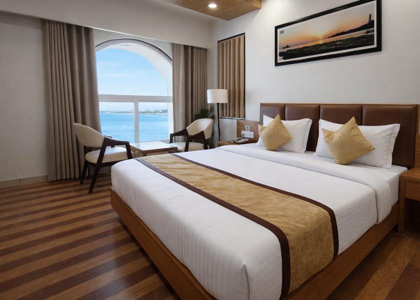 Dadra and Nagar Haveli and Daman and Diu Diu Luxury Sea View AC Room