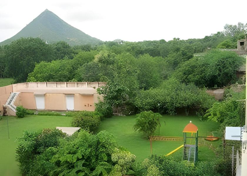 Rajasthan Pushkar Garden