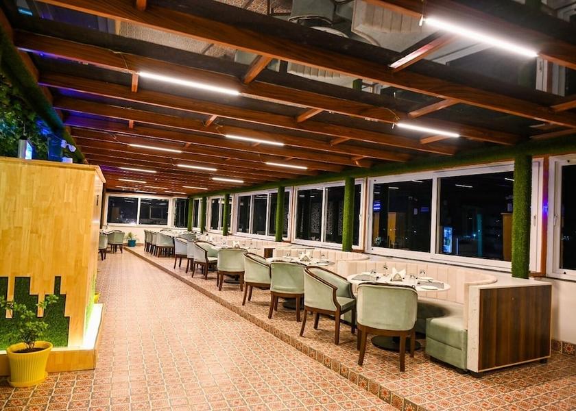 Uttarakhand Rishikesh Restaurant
