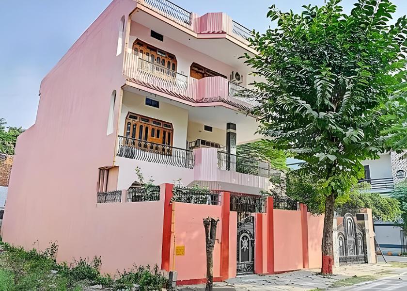 Uttar Pradesh Varanasi Hotel Exterior