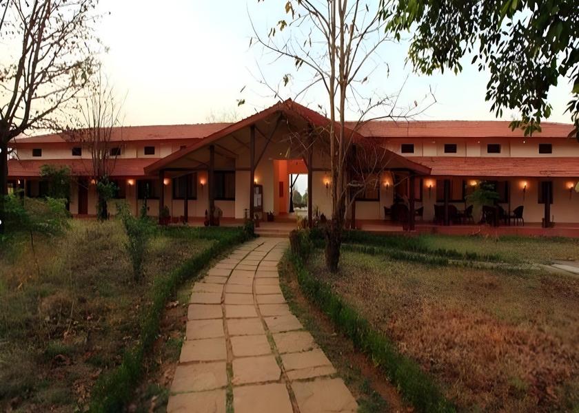 Madhya Pradesh Kanha Outdoors